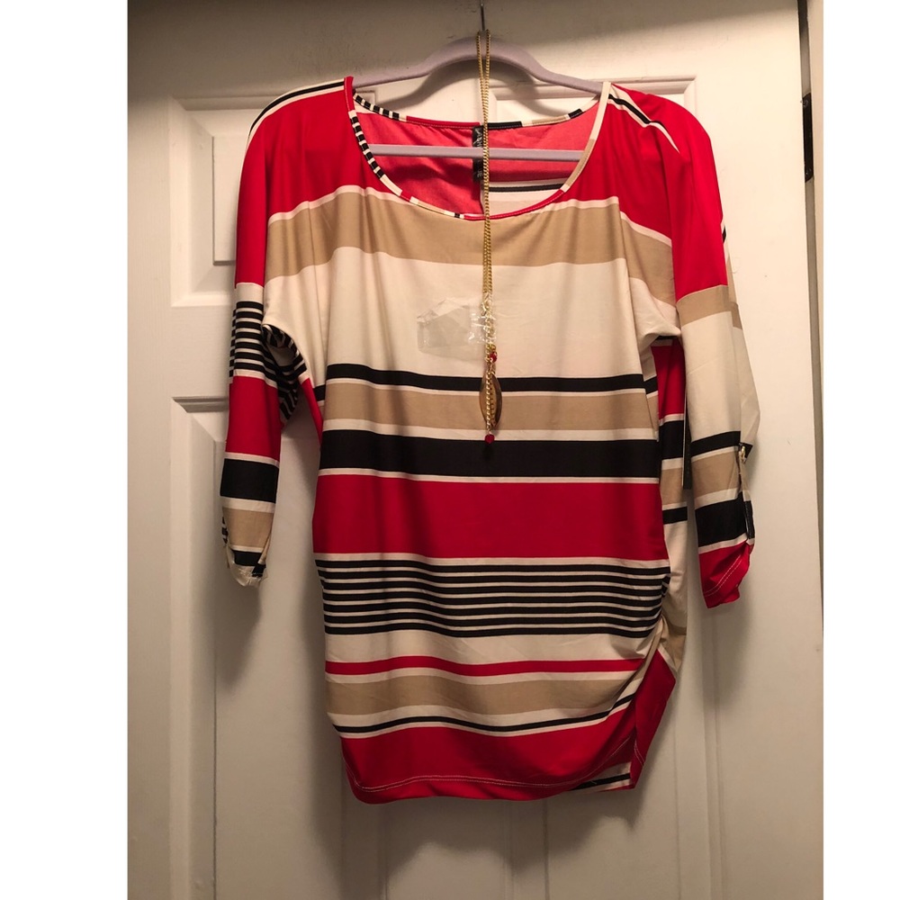 Size small red and beige striped top with necklace